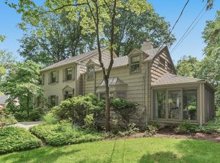 160 Wearimus Rd, Ho Ho Kus, NJ 07423