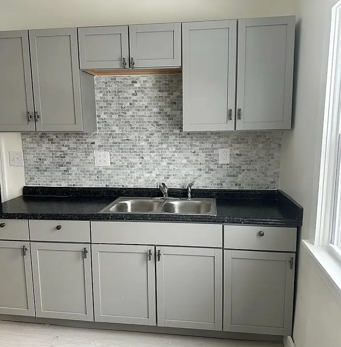 2 bed, 1250 sqft, $1,200 — Photo 3