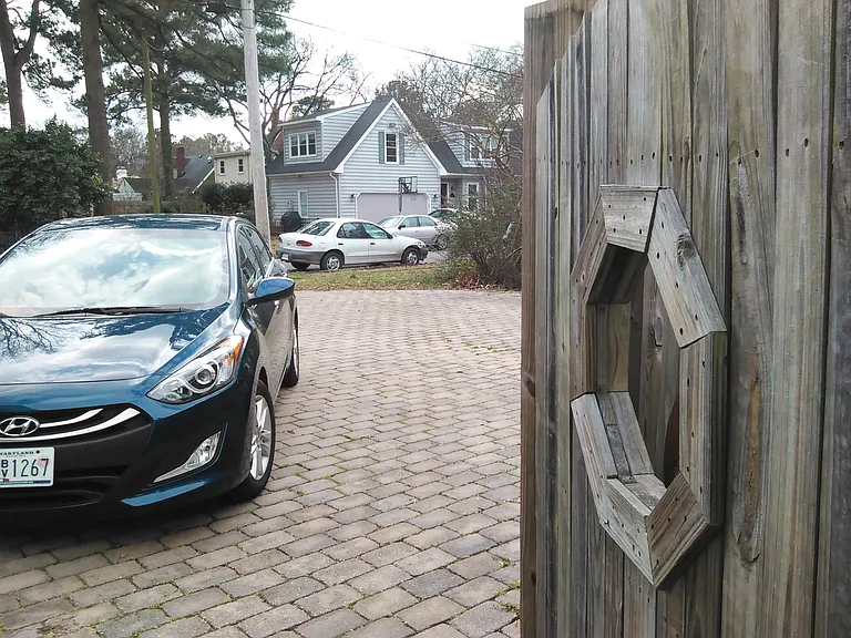 Powhatan Ave — Photo 9