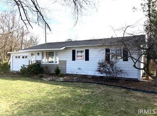 132 Pineview Dr, Vincennes, IN 47591