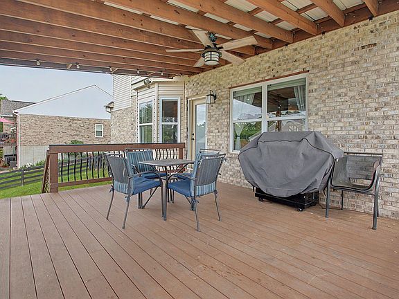 4th image of 3327 Mary Teal Ln