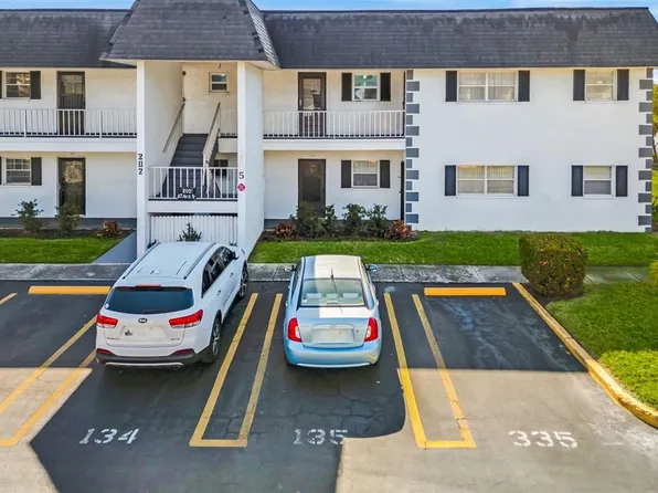 202 47th Avenue Dr W APT 334, Bradenton, FL 34207