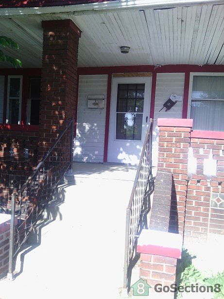 1st image of 3037 E 130th St #1