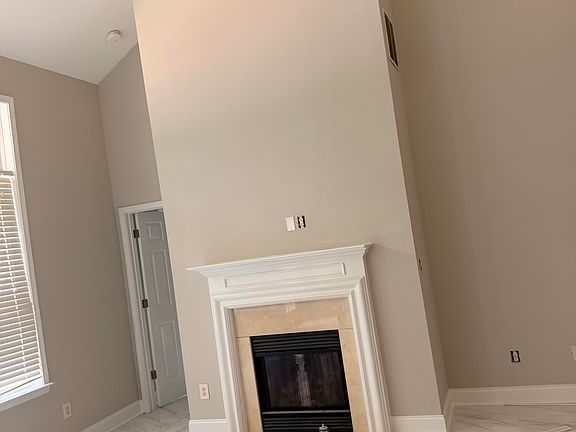 3rd image of 455 Roland Manor Dr