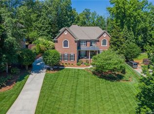 1112 Churchill Downs Dr, Waxhaw, NC 28173