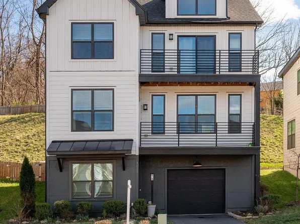 1011 Stonehenge Avenue Ext, Charlottesville, VA 22902