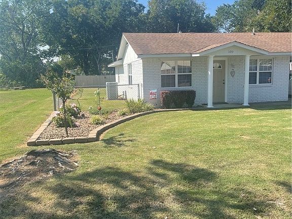 109 Jones St, Pocola, OK 74902 | MLS #1068967 | Zillow