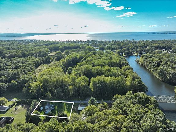 3rd image of 6994 Cove Rd