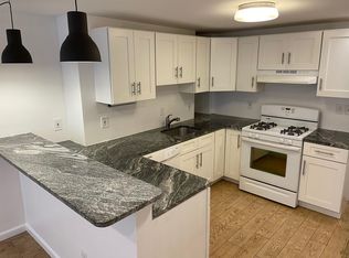 206 3rd St, Jersey City, NJ 07302