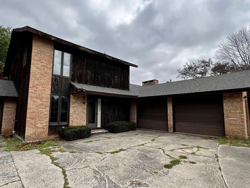 1st image of 10 Rye Ct