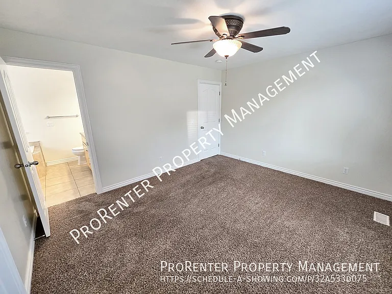 1911 S 1485 W — Photo 12
