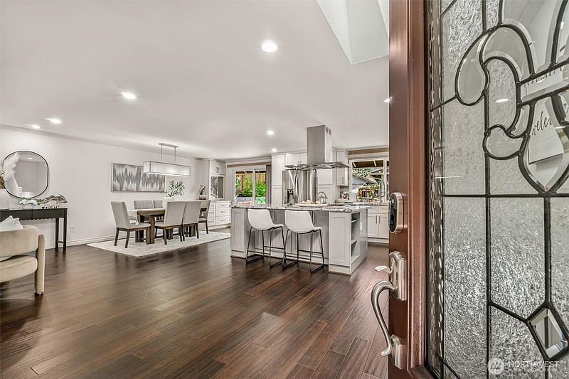 5th image of 17228 NE 85th Place