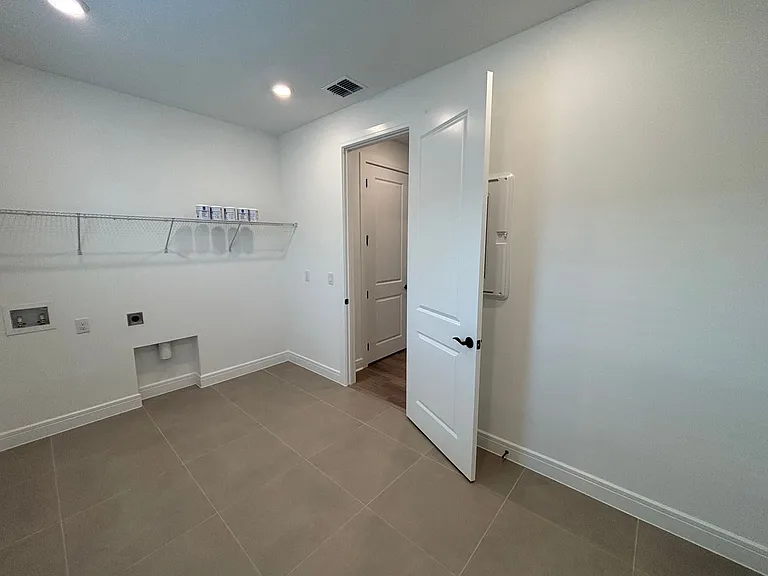 6360 SW 82nd Ter — Photo 43