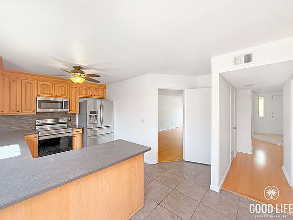 5th image of 803 Beyer Way