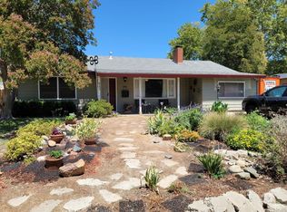 3521 Greenview Ln, Sacramento, CA 95821