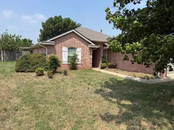 16001 Korie Dr, Edmond, OK