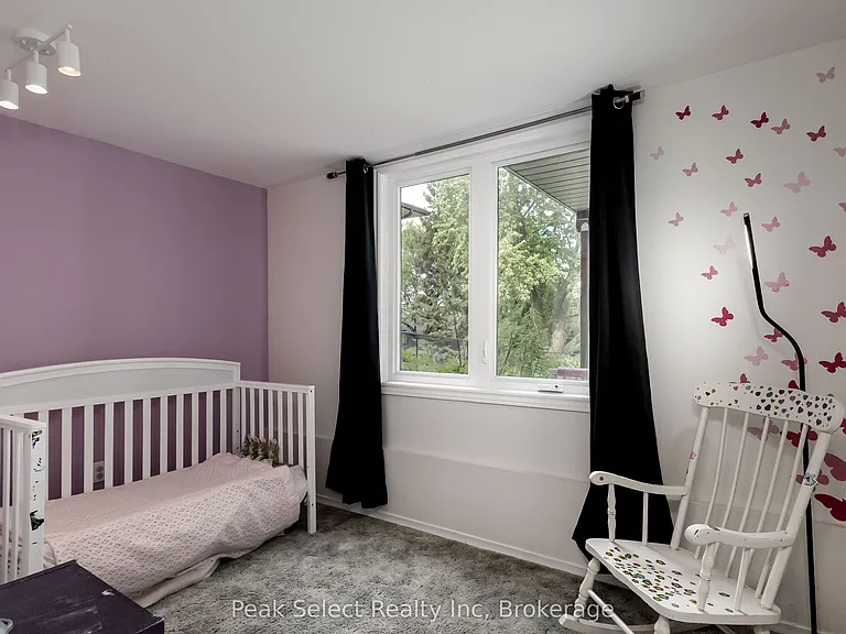 7 Hillside Ct — Photo 29
