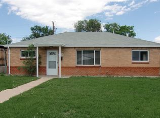 9320 Lilly Ct, Thornton, CO 80229