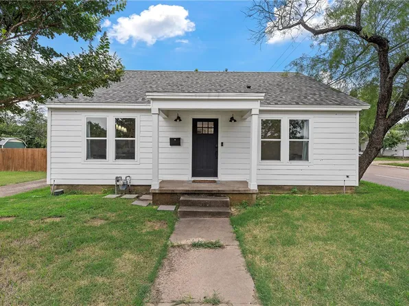 1728 Live Oak Ave, Waco, TX 76708