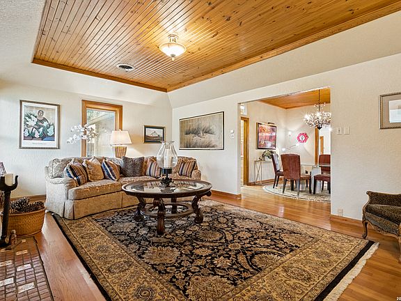 5th image of 438 PASEO ENCINAL ST