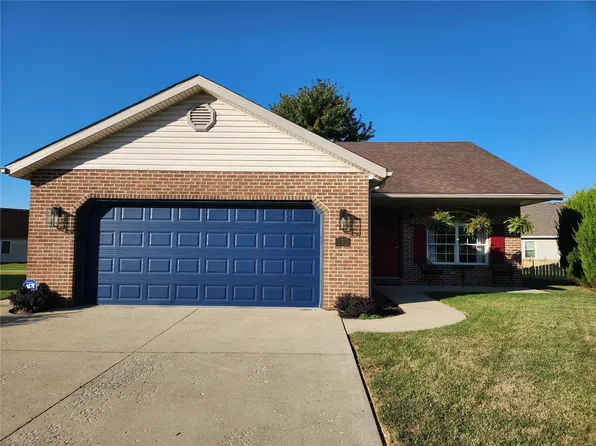 335 Westline Ct, Shiloh, IL 62221