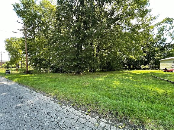 4th image of 248 Ross Cannon St Lot 4