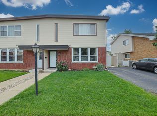 9389 Hamlin Ave, Des Plaines, IL 60016