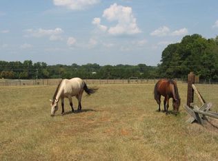 5095 Barnett Shoals Rd, Athens, GA 30605