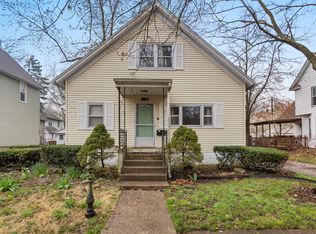 405 W High St, Urbana, IL 61801