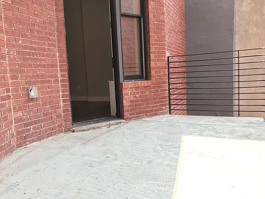 Rented by Brooklyn Group | media 32