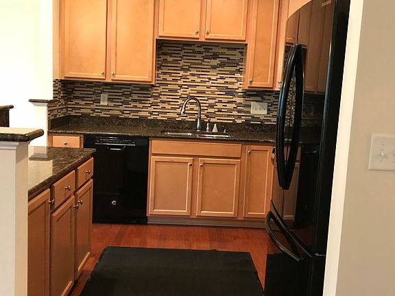 5th image of 7483 Red Mulberry Way #1073D