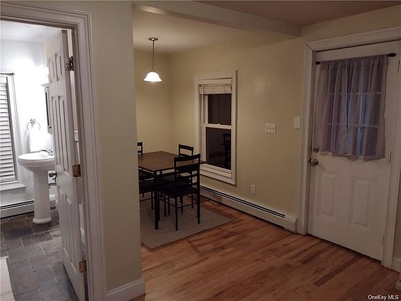 4th image of 151 Cedar Hill Ave APT 1