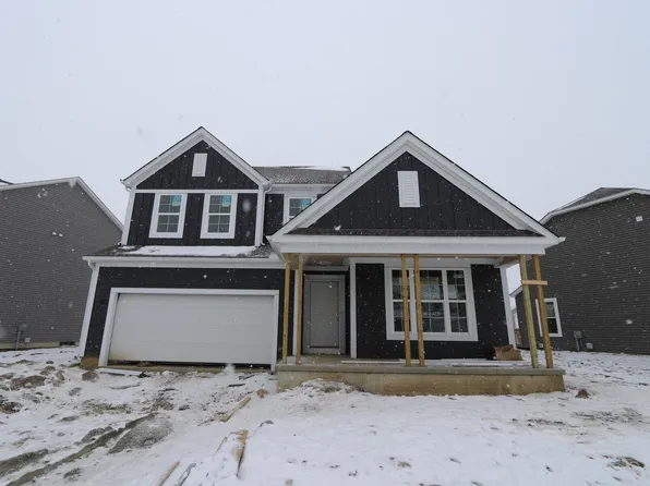 308 Sage Hill Dr, Lewis Center, OH 43035