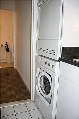 Rented by R New York | media 16