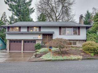5727 SW 52nd Ave, Portland, OR 97221