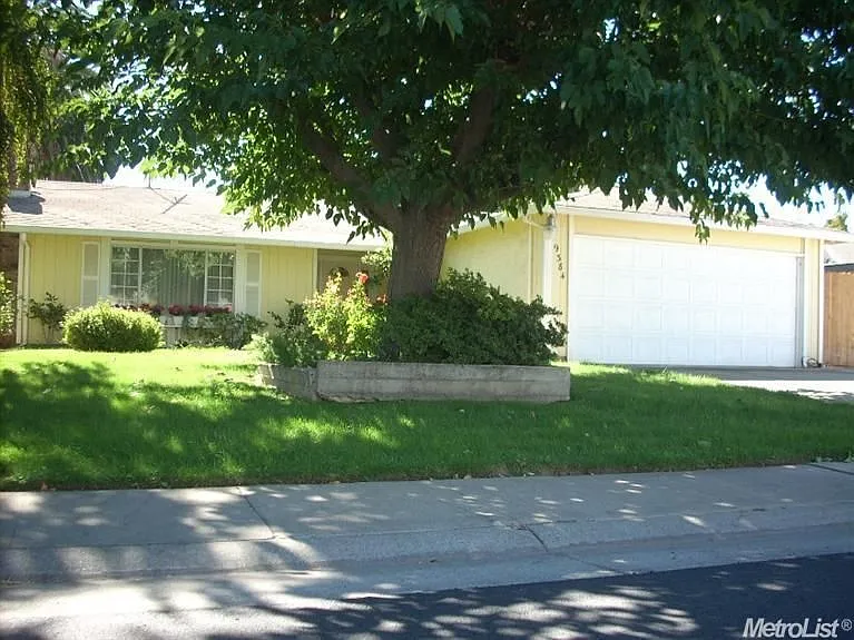 9384 Snowbird Way photo 1