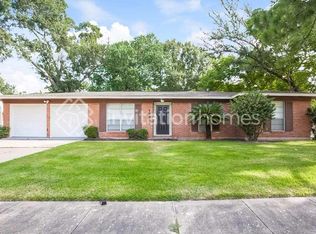 10351 Carlow Ln, La Porte, TX 77571