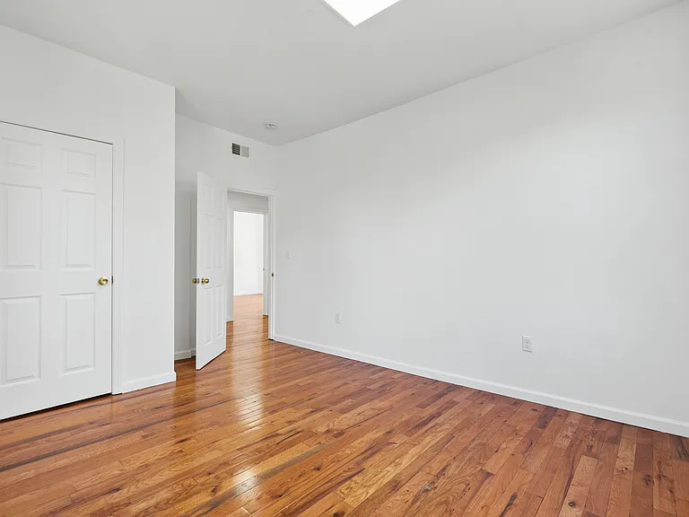 1043 Hunterdon St #2 — Photo 12