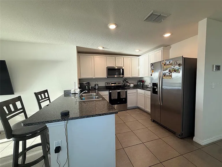 578 Olive Conch St — Photo 6