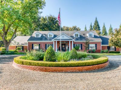 12789 E Herndon Ave, Clovis, CA, 93619