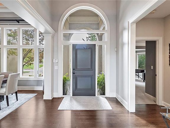 5th image of 15208 Ironhorse Cir