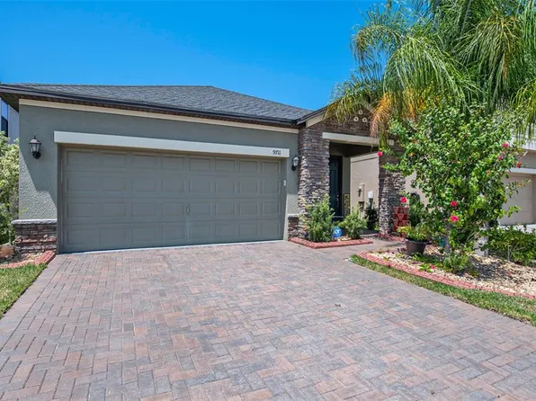 9711 Ivory Dr, Ruskin, FL 33573