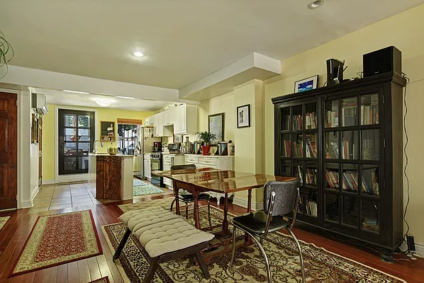 Rented by Compass | media 8