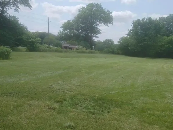 206 9th Ave N, Albany, IL 61230