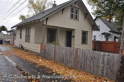 2nd image of 1414 N Standard St