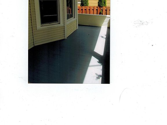 Covered Front porch area