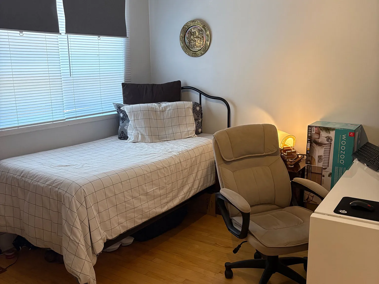 3 bed, $2,400 — Photo 4