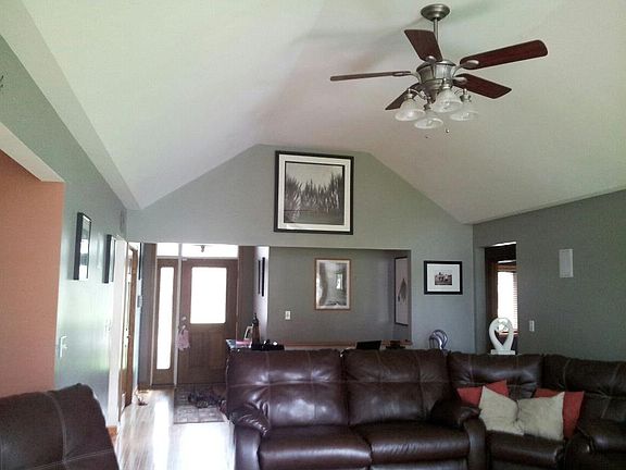 4th image of 3727 Higgins Park South St