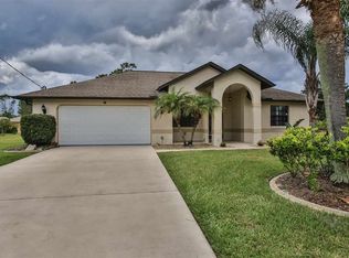 18 Fairchild Ln, Palm Coast, FL 32137