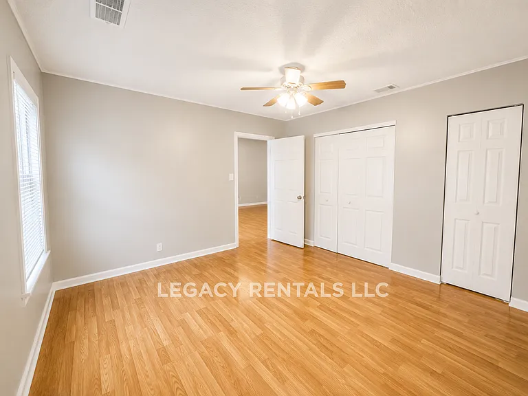 241 Evansdale Ave #1 — Photo 2